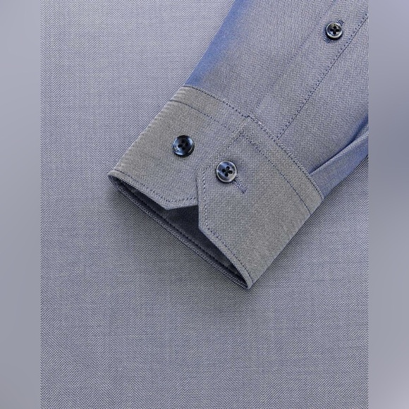 RW&CO. Navy Tailored Fit Spread Collar Dress Shirt - Picture 4 of 7